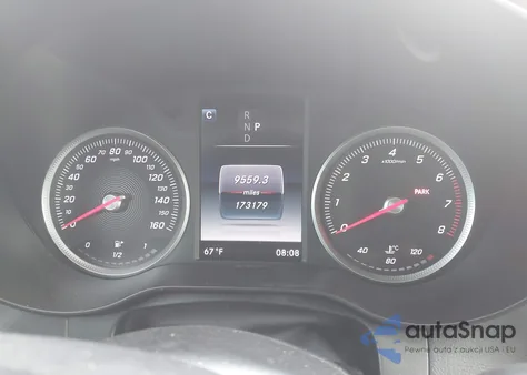 2016 Mercedes-Benz Glc 300 300 z USA, uszkodzony, nr VIN WDC0G4JB8GF084864